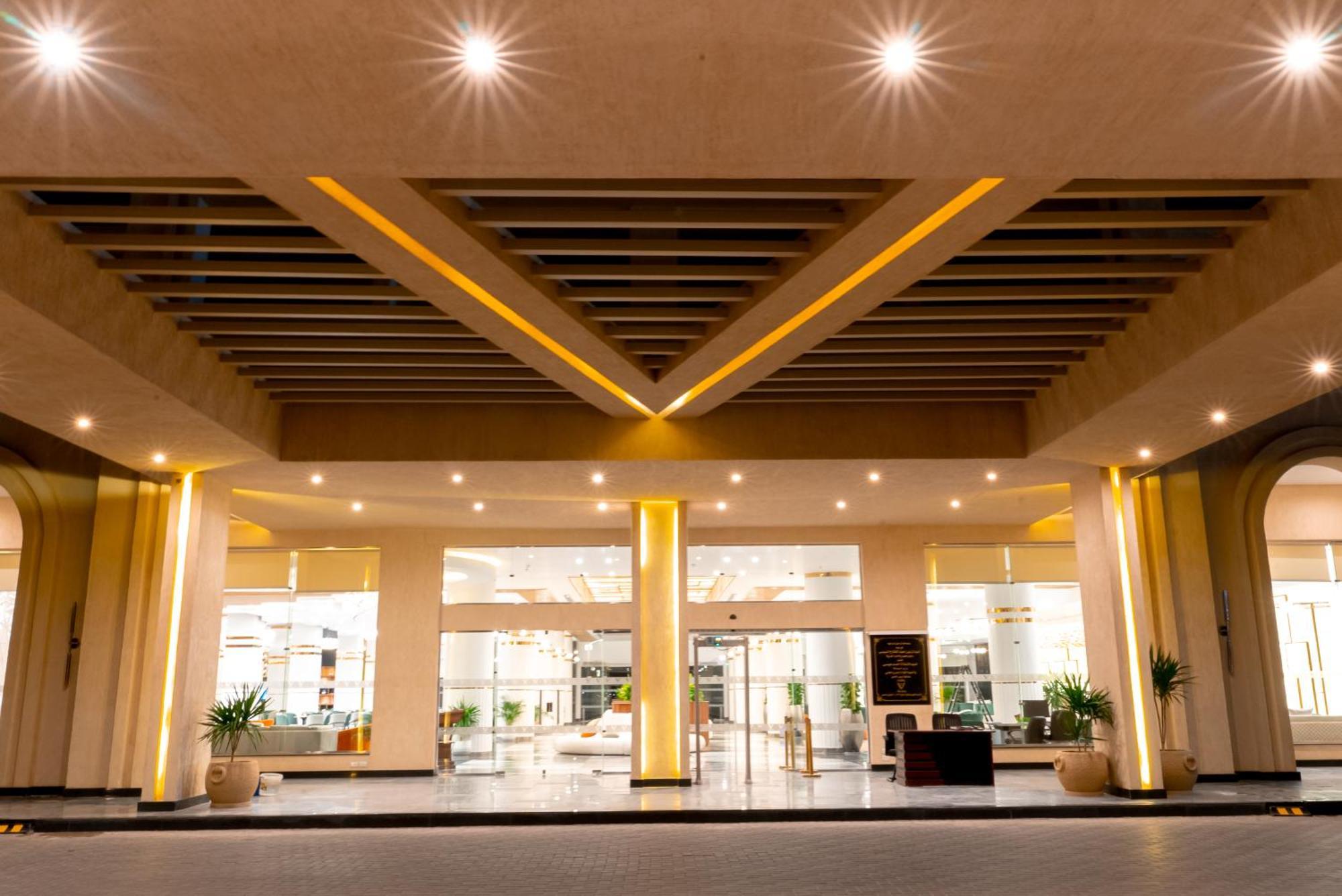 The V Luxury Resort Sahl Hasheesh Hurghada Luaran gambar The lobby of the hotel