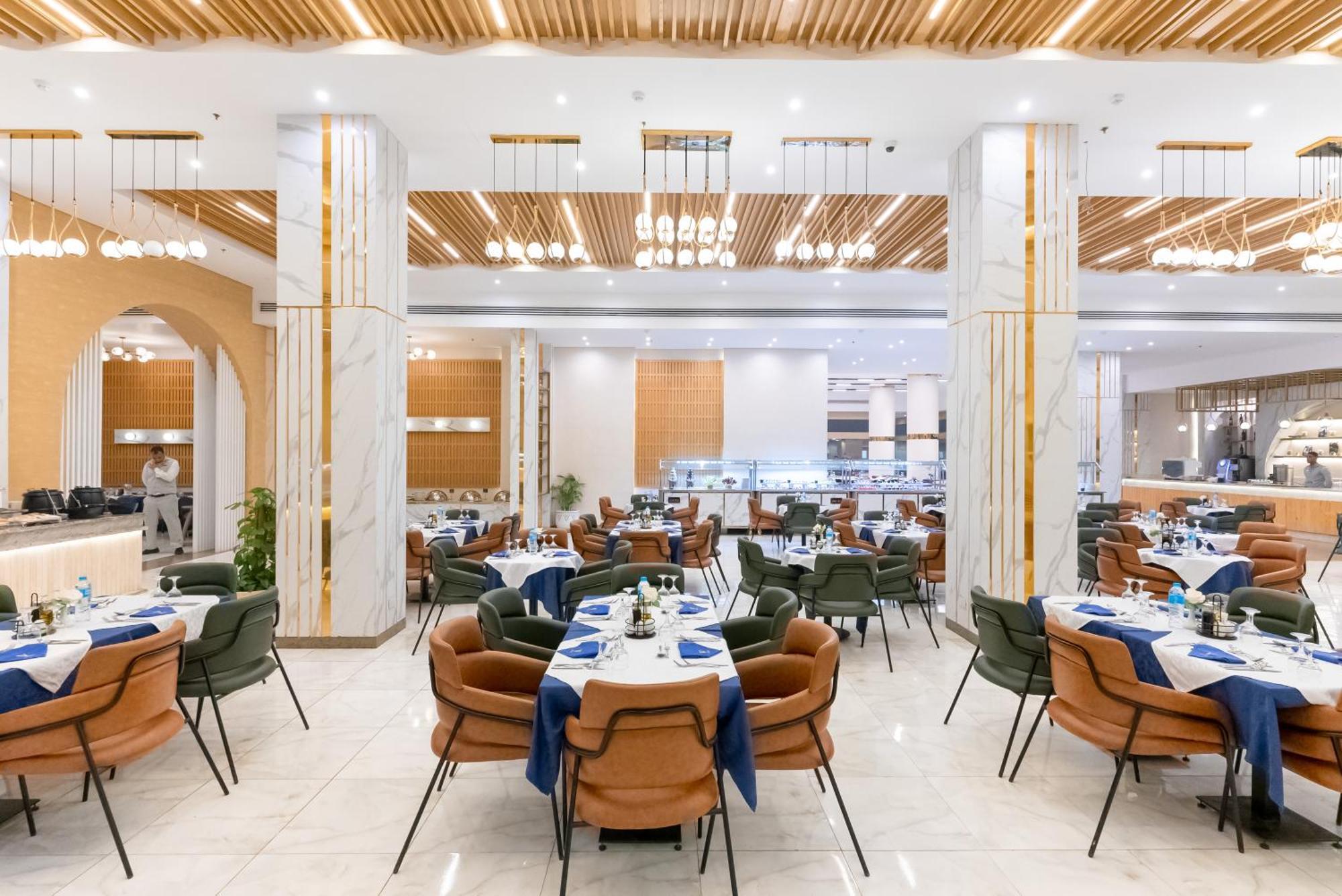 The V Luxury Resort Sahl Hasheesh Hurghada Luaran gambar The restaurant