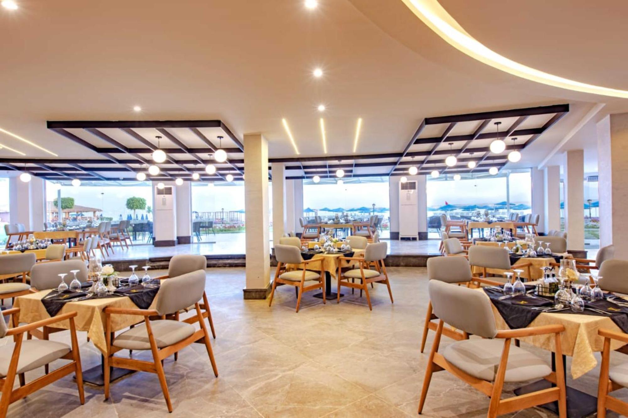 The V Luxury Resort Sahl Hasheesh Hurghada Luaran gambar Restaurant