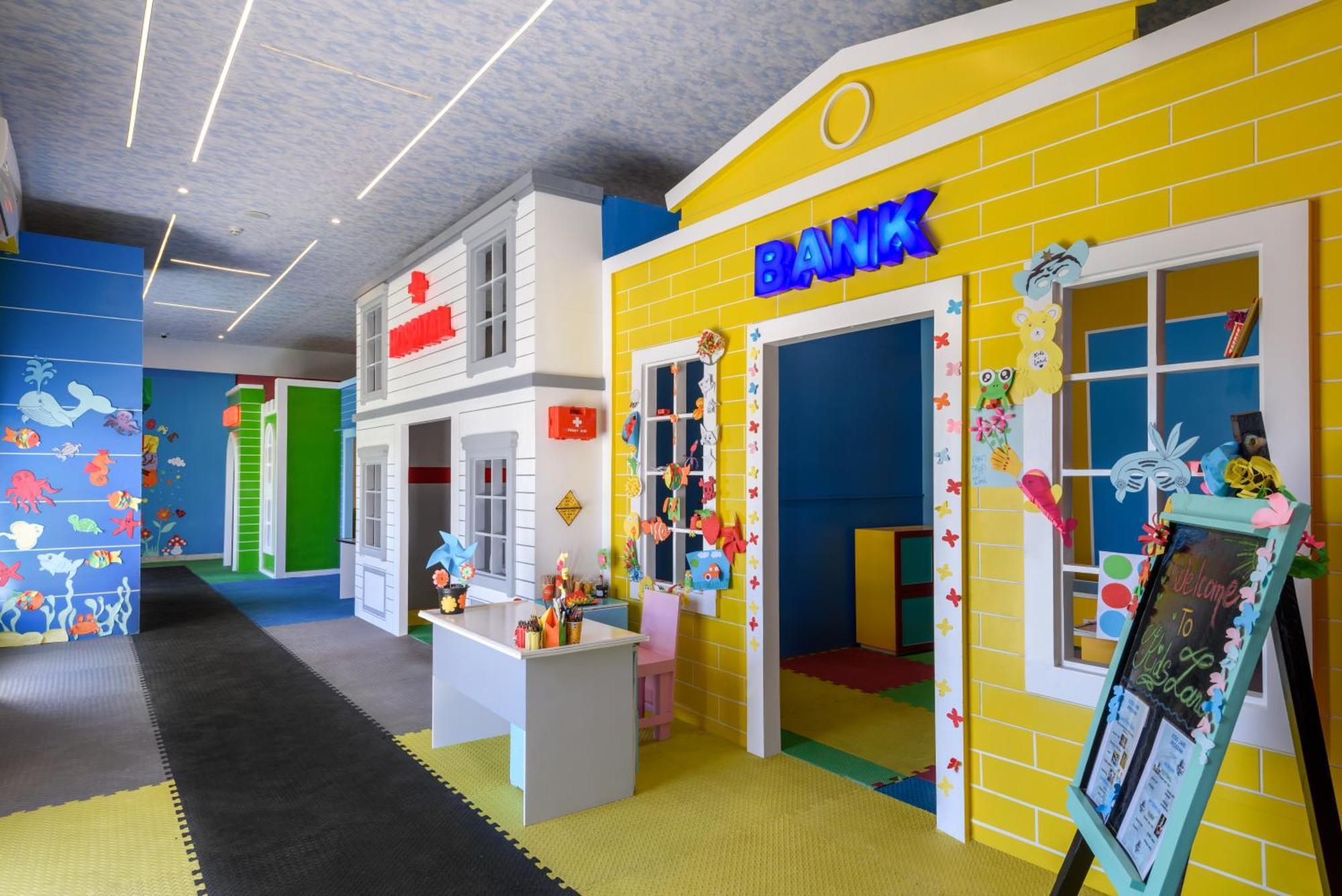 The V Luxury Resort Sahl Hasheesh Hurghada Luaran gambar The Children's Museum of Oak Ridge